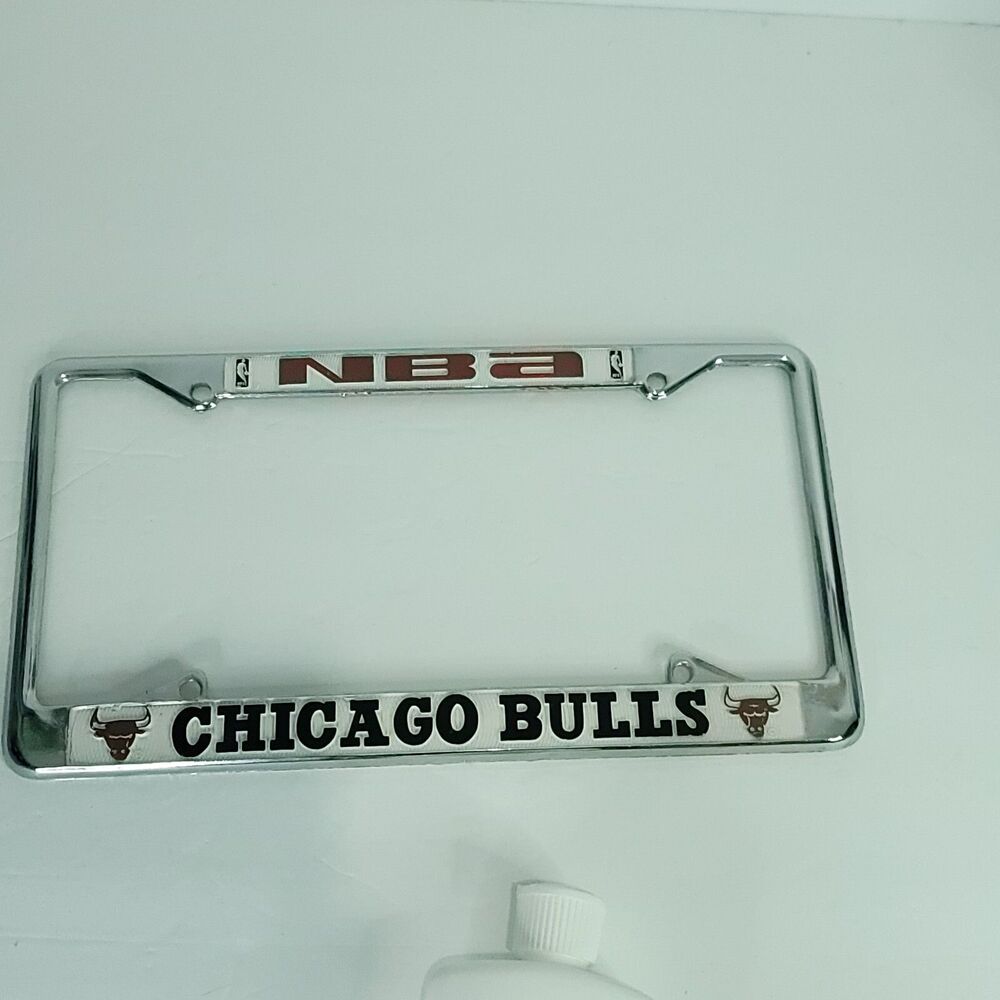 Chicago Bulls Chrome License Plate Frame All Over Tag Cover Car Metal Silver